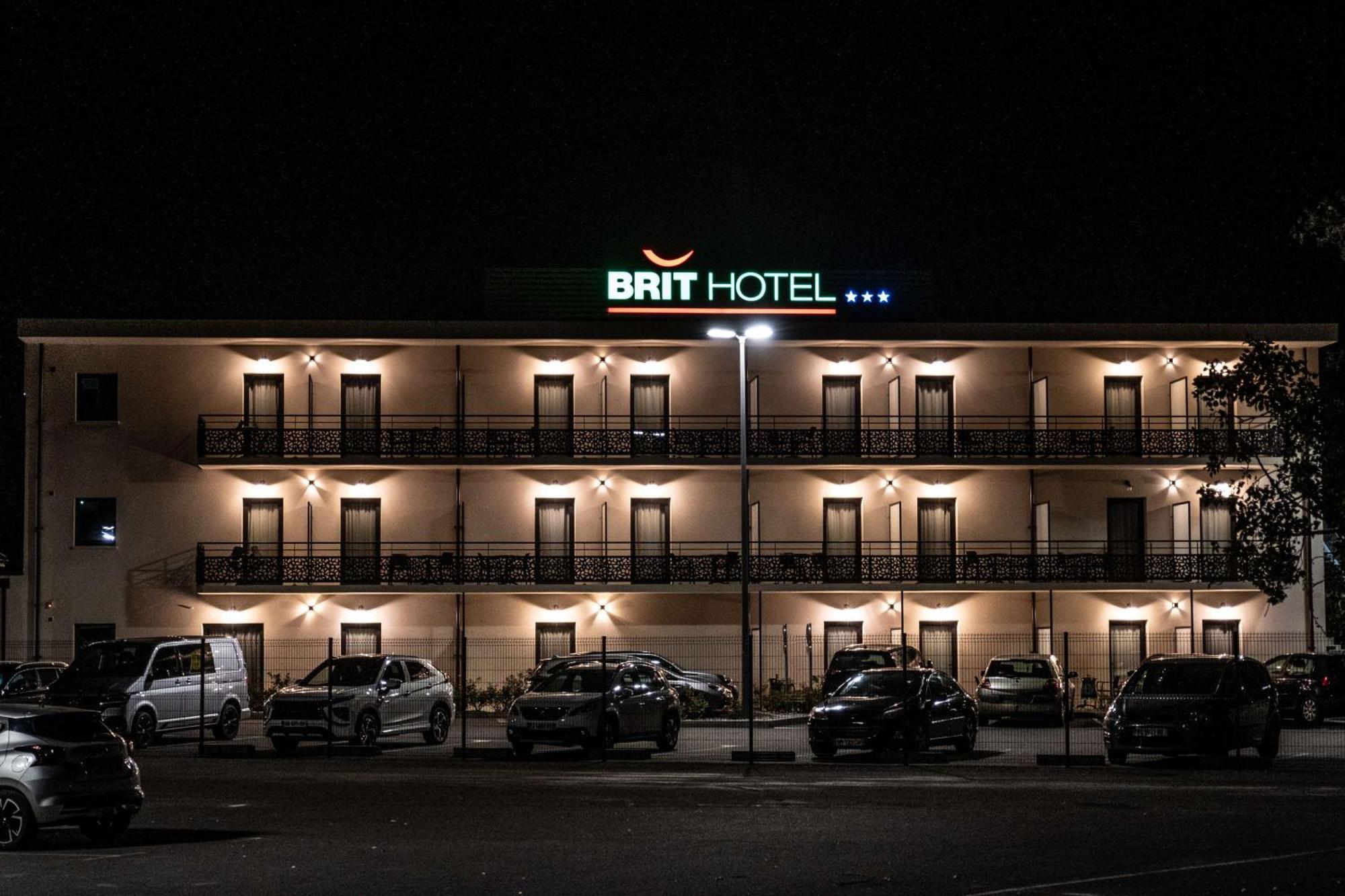 Brit Hotel Privilege Figeac Extérieur photo